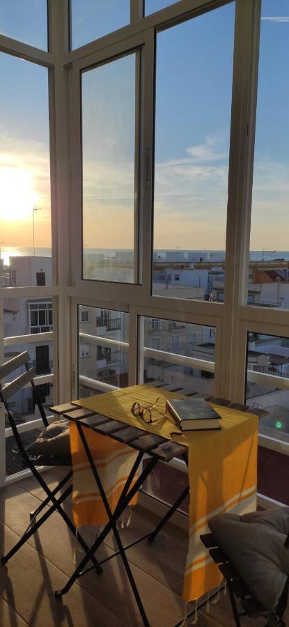 Gatu El Mirador De La Vina, Preferente Mayores De 25 Anos Y Familias Cadiz Exterior photo